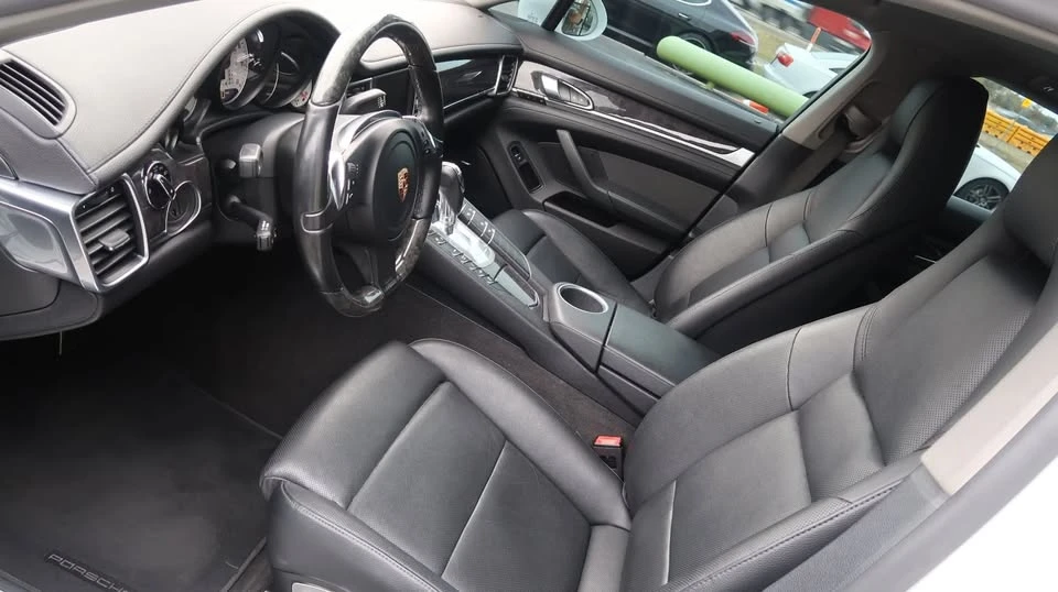 2015 Porsche 970 Panamera - Image 13 of 19