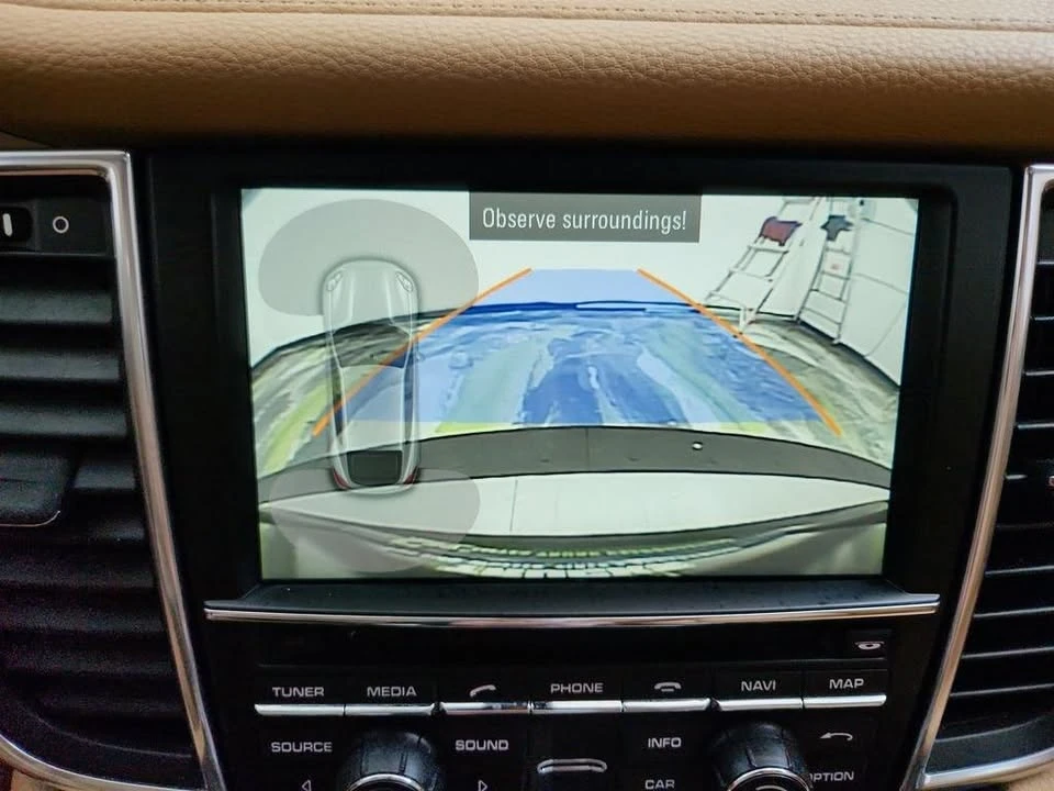 2015 Porsche 970 Panamera - Image 17 of 17