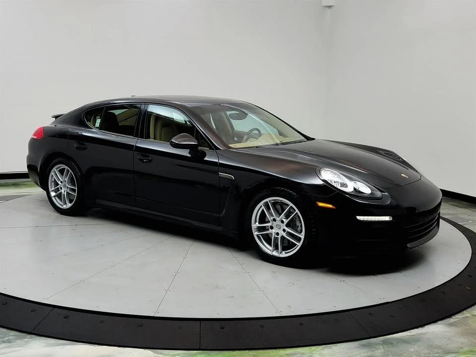 2015 Porsche 970 Panamera - Image 2 of 17