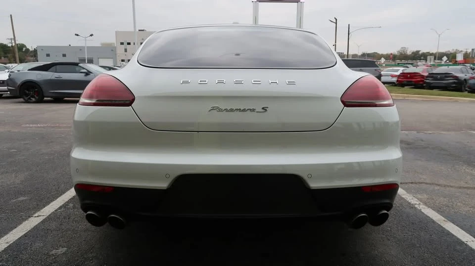 2015 Porsche 970 Panamera - Image 7 of 19