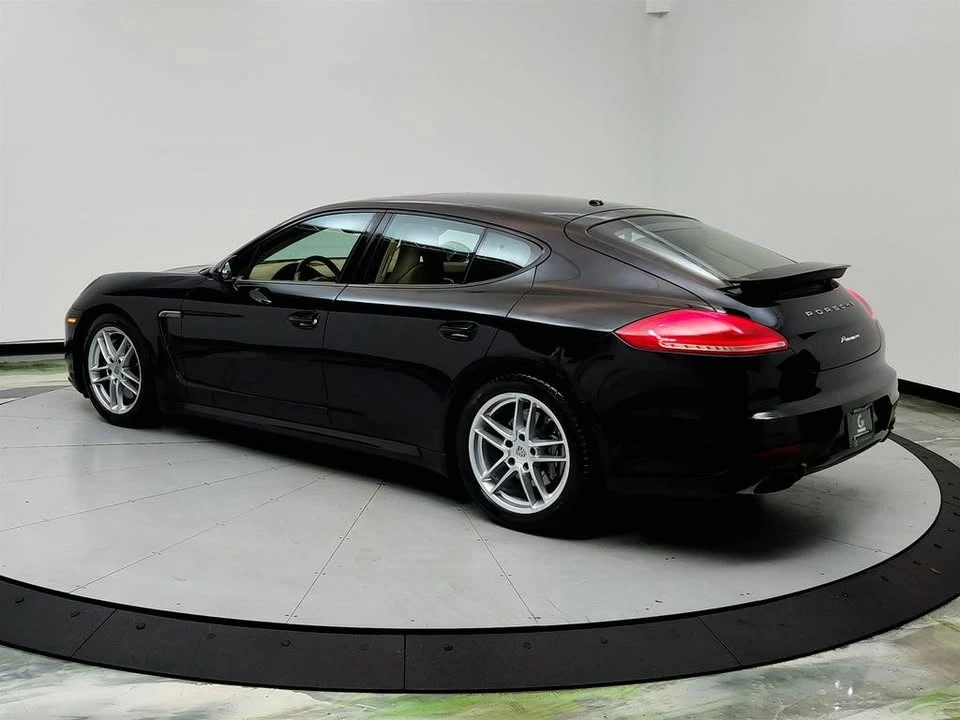 2015 Porsche 970 Panamera - Image 4 of 17