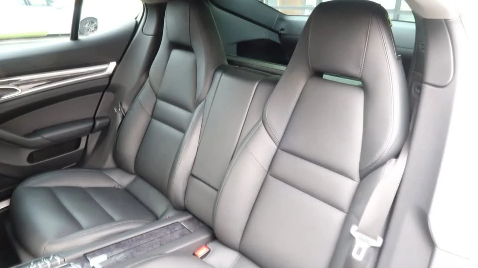 2015 Porsche 970 Panamera - Image 16 of 19