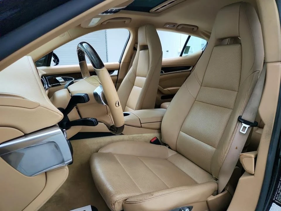 2015 Porsche 970 Panamera - Image 11 of 17