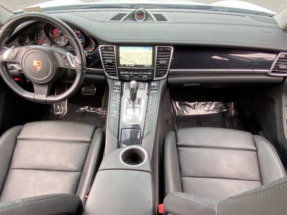 2015 Porsche 970 Panamera - Image 9 of 16