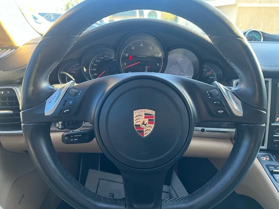 2015 Porsche 970 Panamera - Image 6 of 12