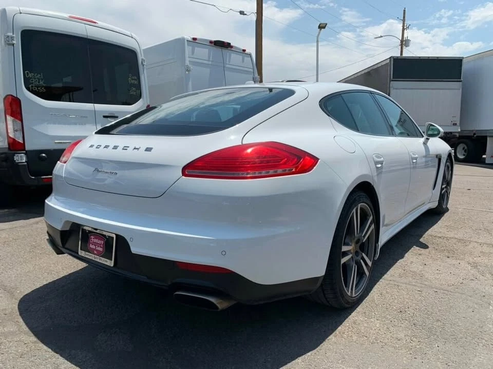 2015 Porsche 970 Panamera - Image 13 of 19