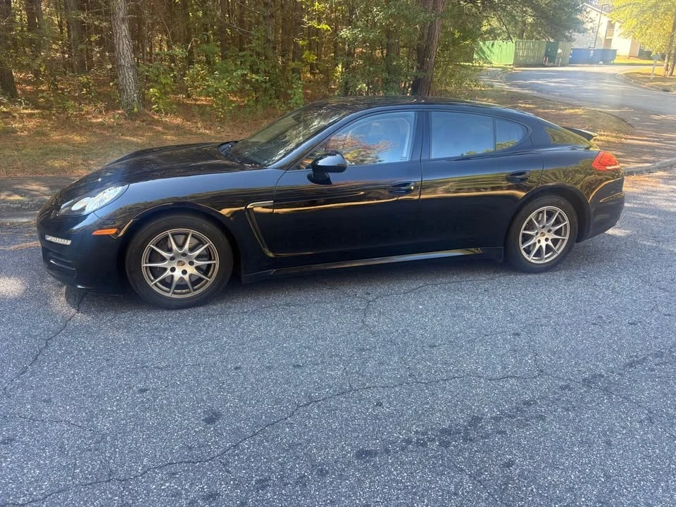 2015 Porsche 970 Panamera - Image 2 of 2