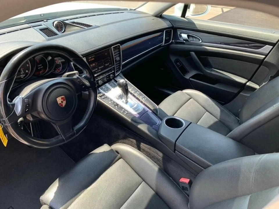 2015 Porsche 970 Panamera - Image 16 of 20
