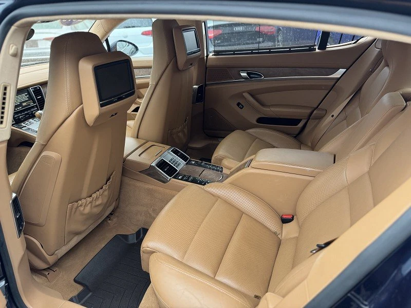 2015 Porsche 970 Panamera - Image 8 of 20