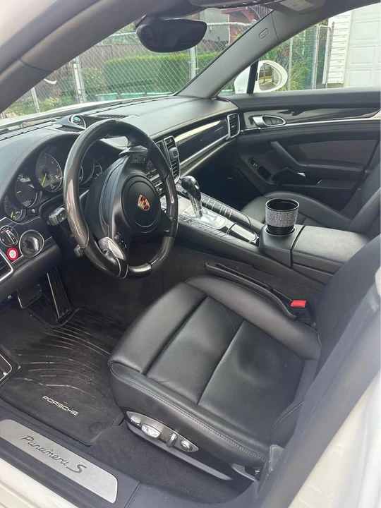 2015 Porsche 970 Panamera - Image 5 of 8