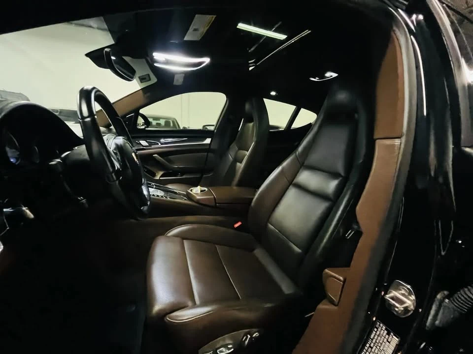 2015 Porsche 970 Panamera - Image 19 of 20