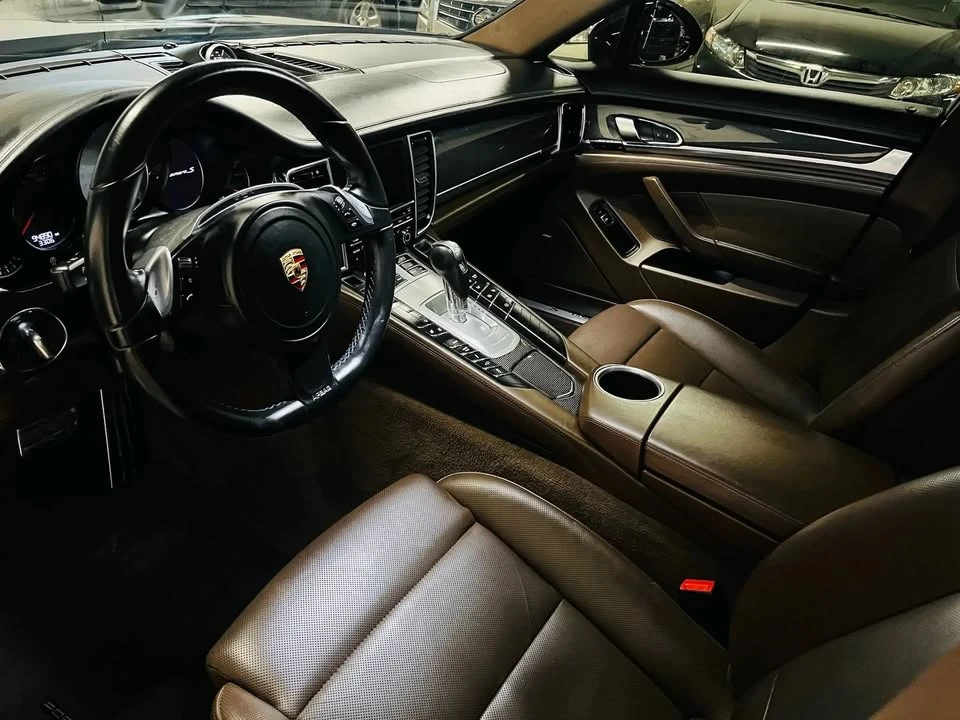 2015 Porsche 970 Panamera - Image 20 of 20