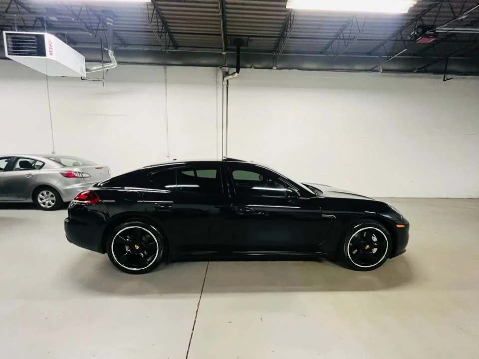 2015 Porsche 970 Panamera - Image 9 of 20