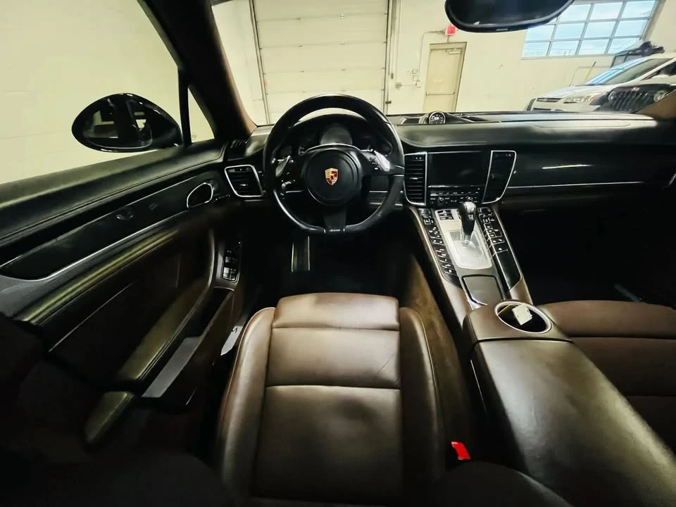 2015 Porsche 970 Panamera - Image 16 of 20