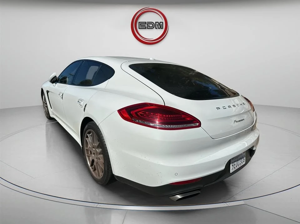 2015 Porsche 970 Panamera - Image 5 of 19