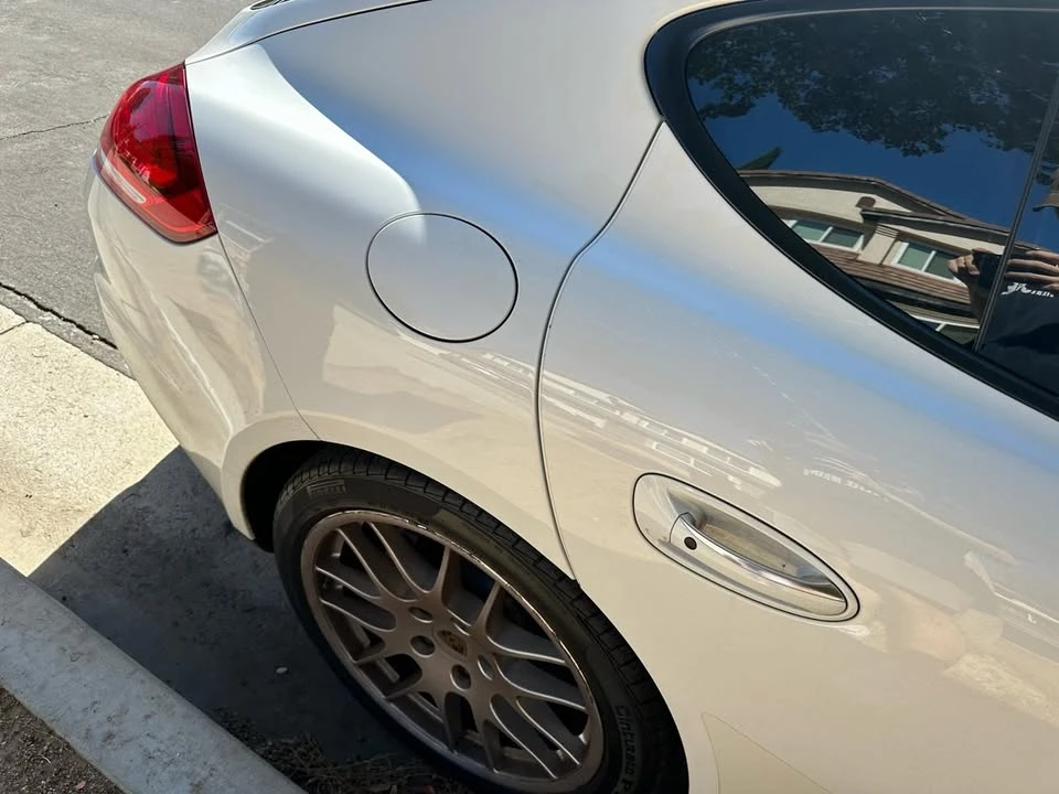 2015 Porsche 970 Panamera - Image 3 of 19
