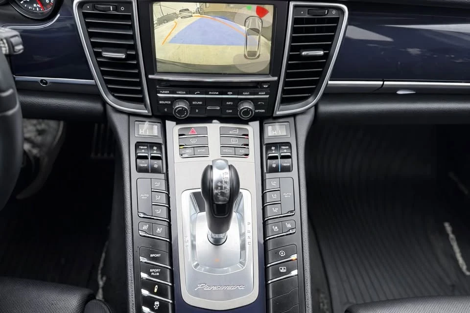 2015 Porsche 970 Panamera - Image 8 of 11