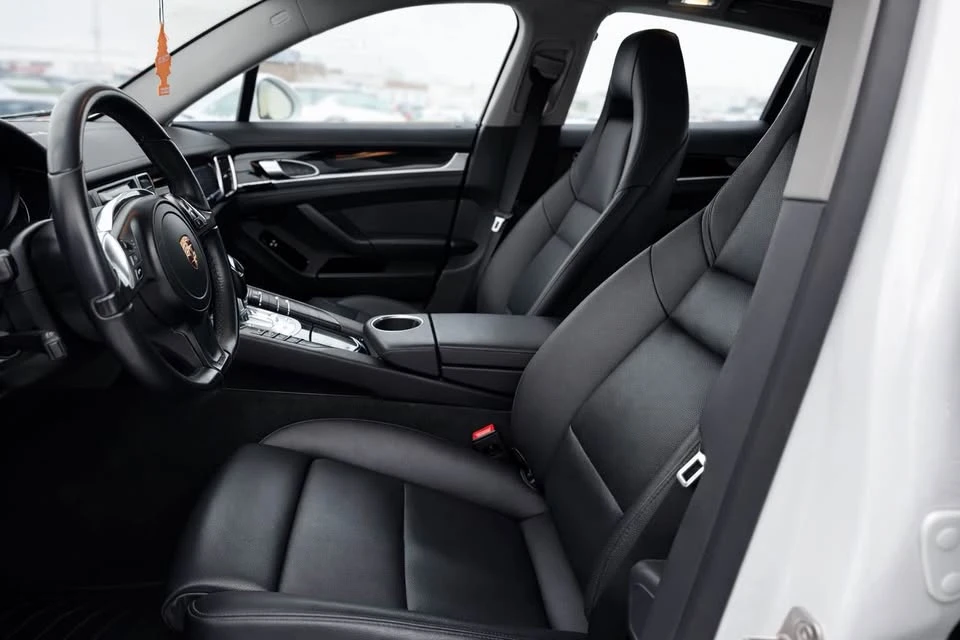 2015 Porsche 970 Panamera - Image 9 of 11
