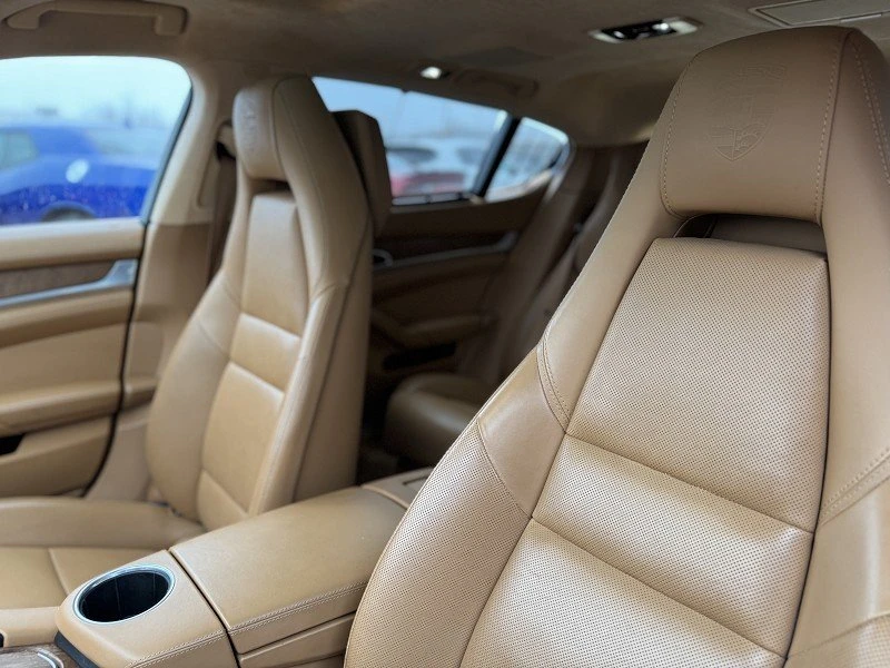 2015 Porsche 970 Panamera - Image 19 of 20