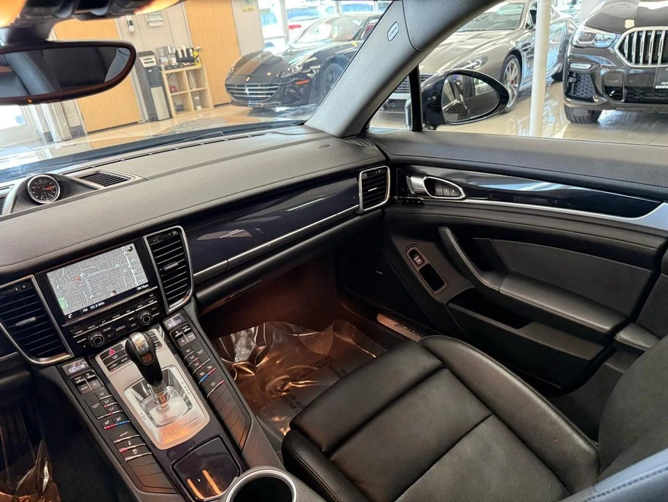 2015 Porsche 970 Panamera - Image 12 of 19
