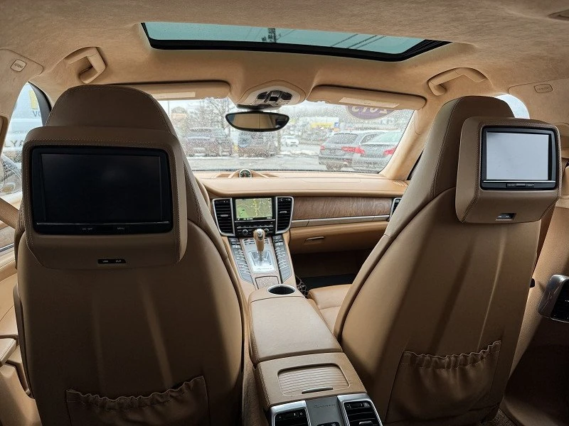 2015 Porsche 970 Panamera - Image 17 of 20