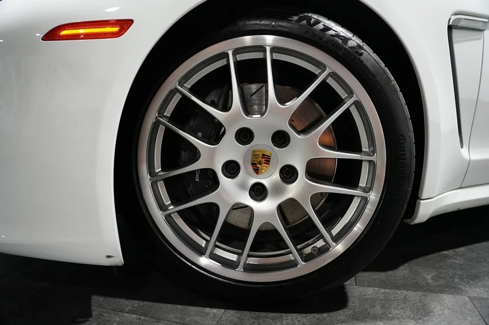 2015 Porsche 970 Panamera - Image 3 of 20