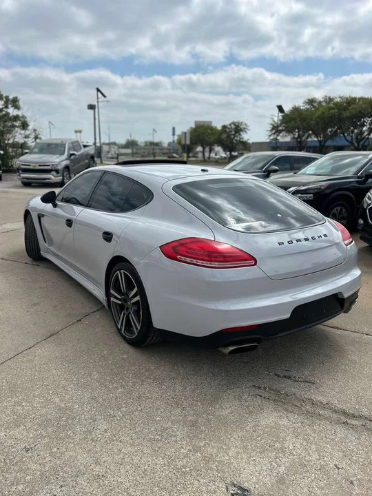 2015 Porsche 970 Panamera - Image 6 of 13