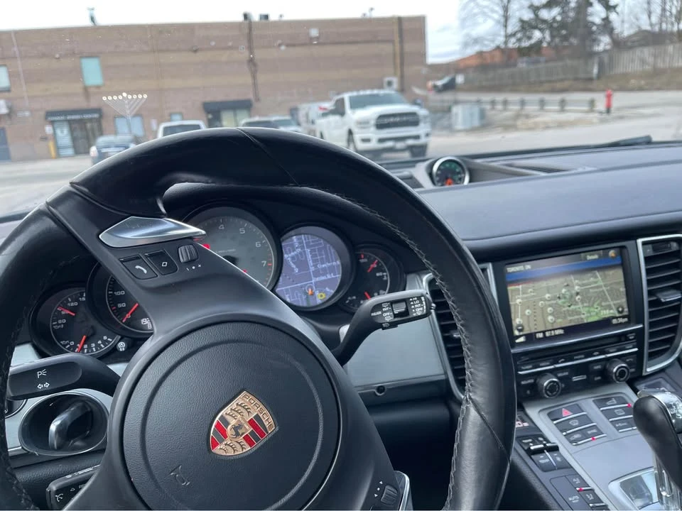 2015 Porsche 970 Panamera 4S - Image 5 of 8