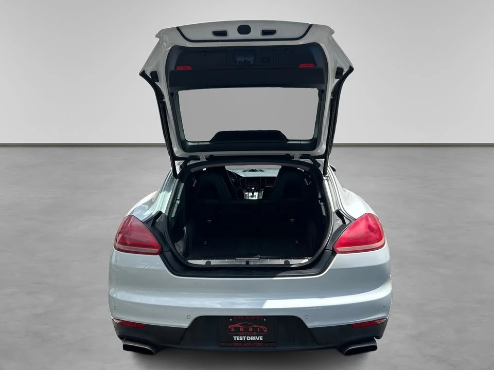 2015 Porsche 970 Panamera - Image 16 of 20