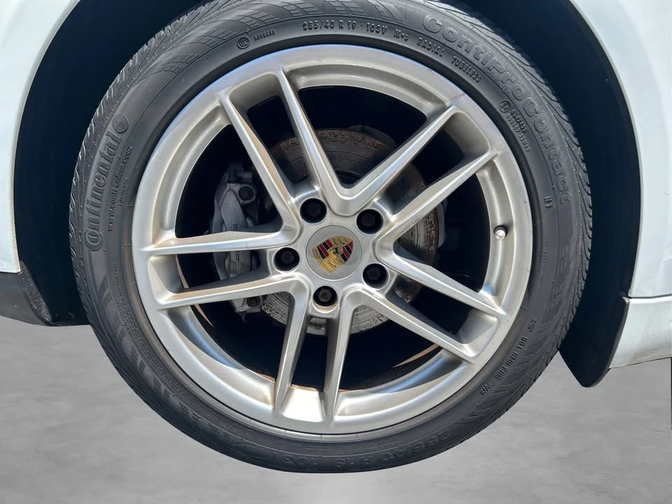 2015 Porsche 970 Panamera - Image 17 of 20