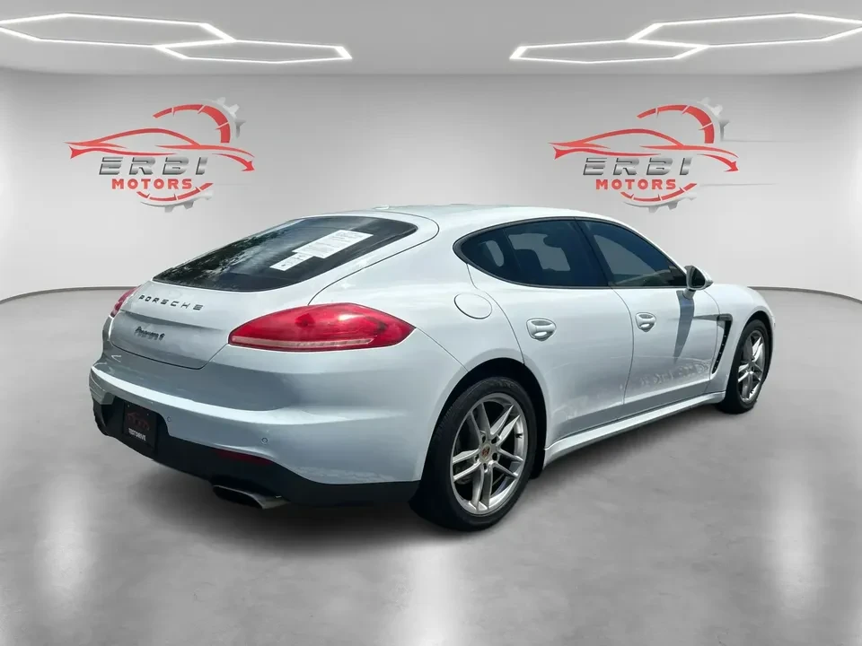 2015 Porsche 970 Panamera - Image 4 of 20