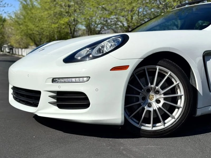 2015 Porsche 970 Panamera - Image 20 of 20