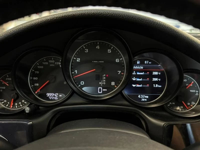 2015 Porsche 970 Panamera - Image 8 of 20