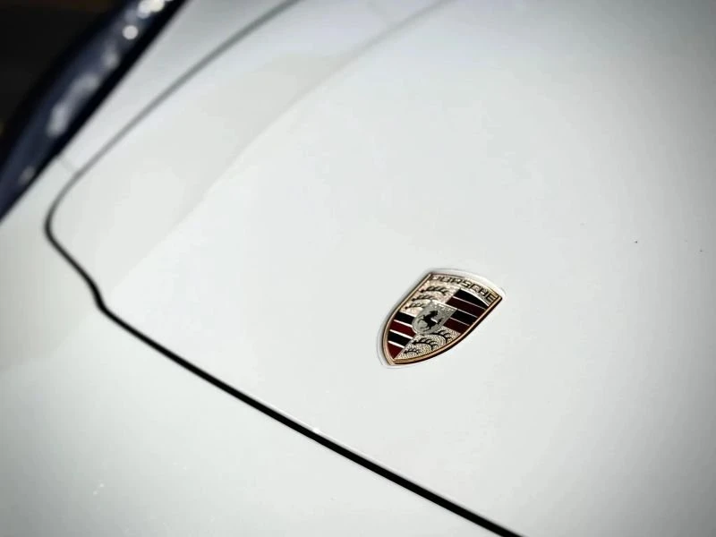 2015 Porsche 970 Panamera - Image 19 of 20