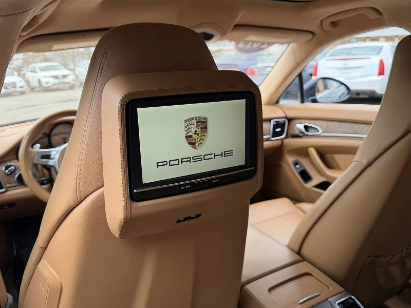 2015 Porsche 970 Panamera - Image 12 of 20