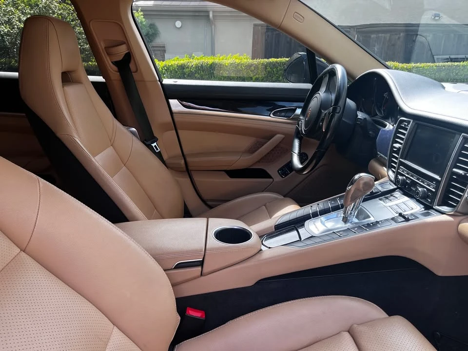 2015 Porsche 970 Panamera - Image 8 of 11