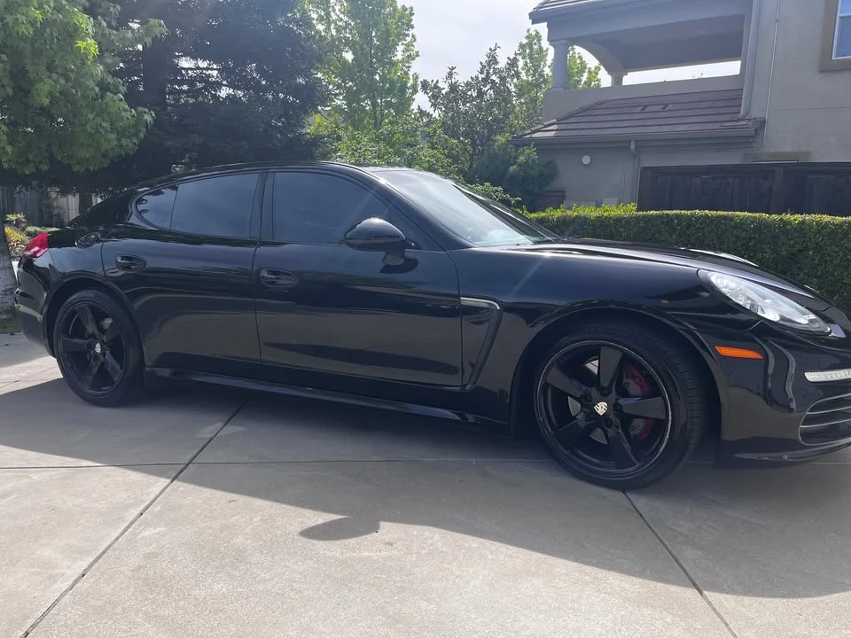 2015 Porsche 970 Panamera - Image 2 of 14