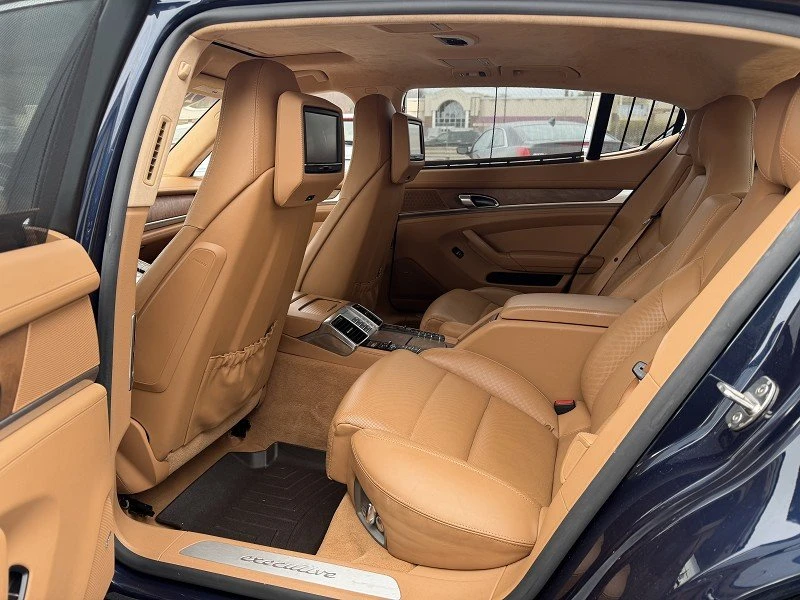 2015 Porsche 970 Panamera - Image 7 of 20