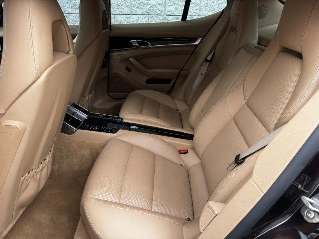 2015 Porsche 970 Panamera - Image 8 of 20