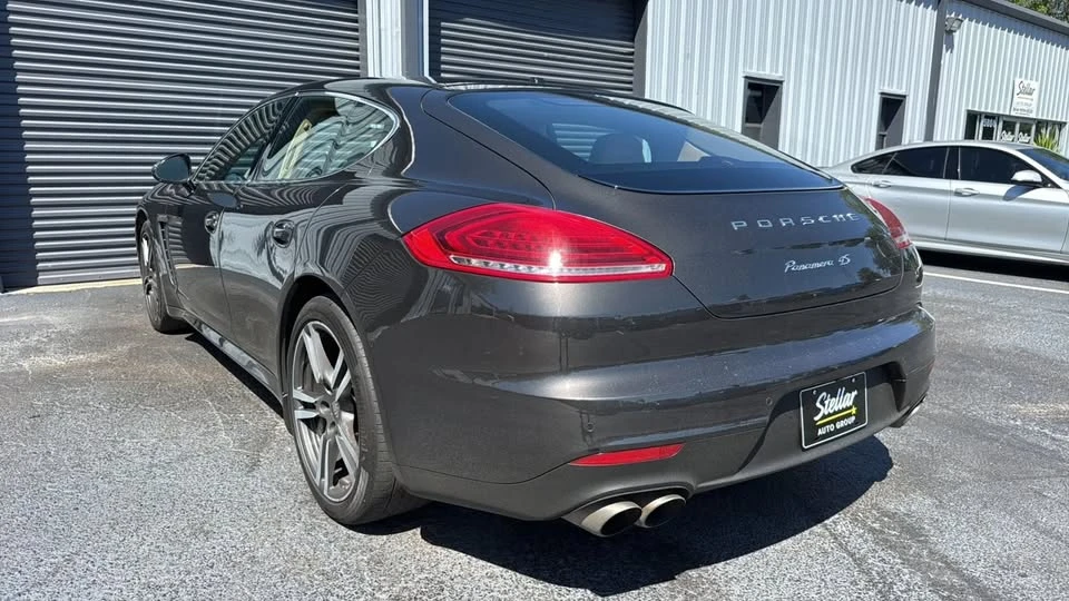 2015 Porsche 970 Panamera - Image 5 of 20