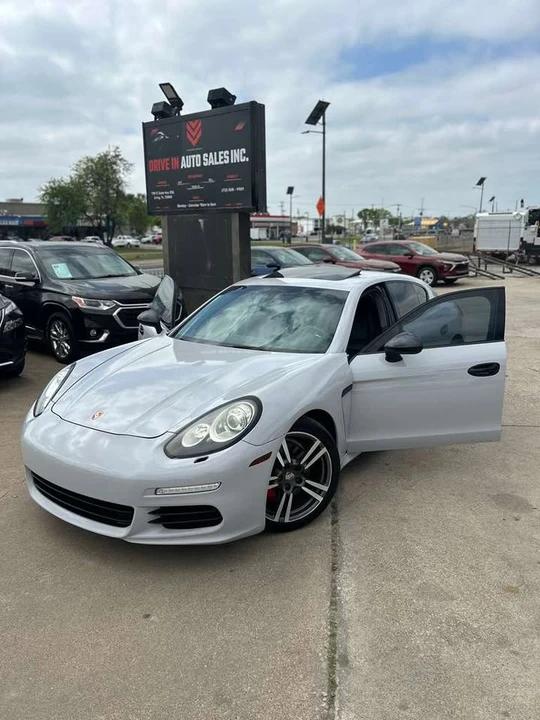 2015 Porsche 970 Panamera - Image 7 of 14