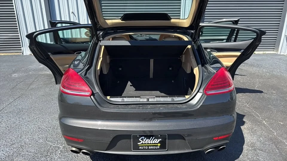 2015 Porsche 970 Panamera - Image 11 of 20