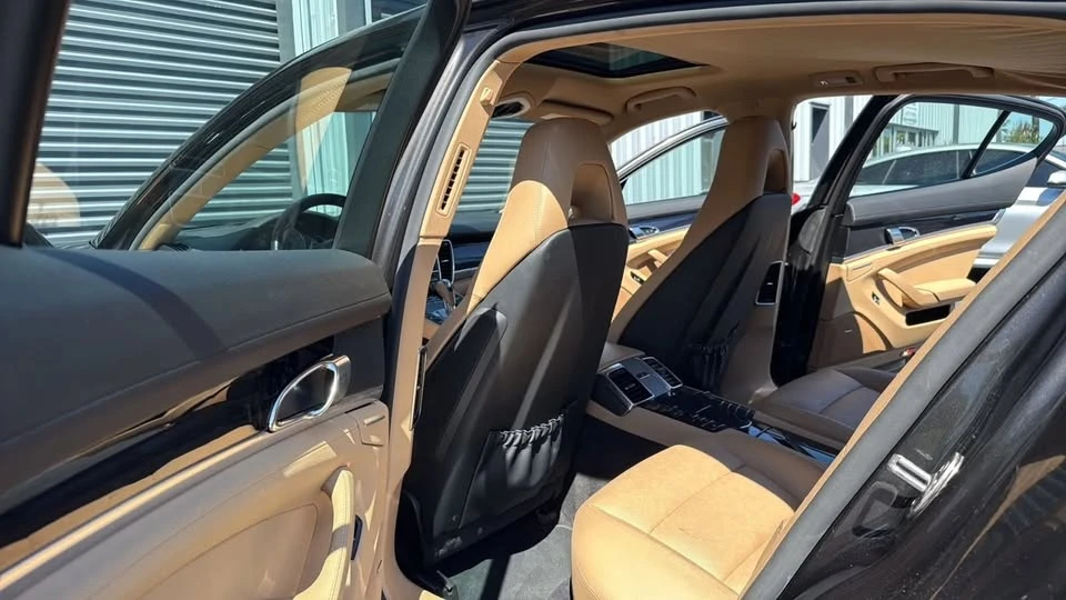 2015 Porsche 970 Panamera - Image 10 of 20