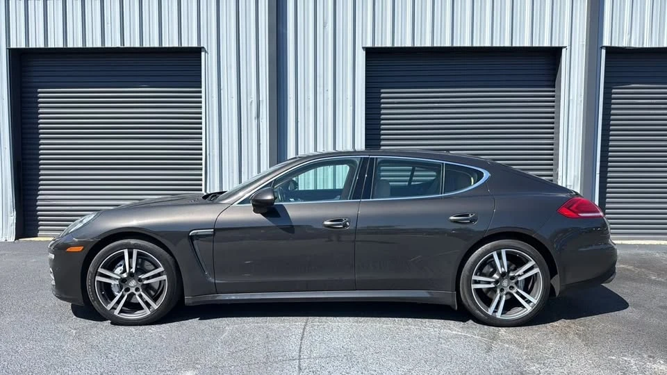 2015 Porsche 970 Panamera - Image 4 of 20