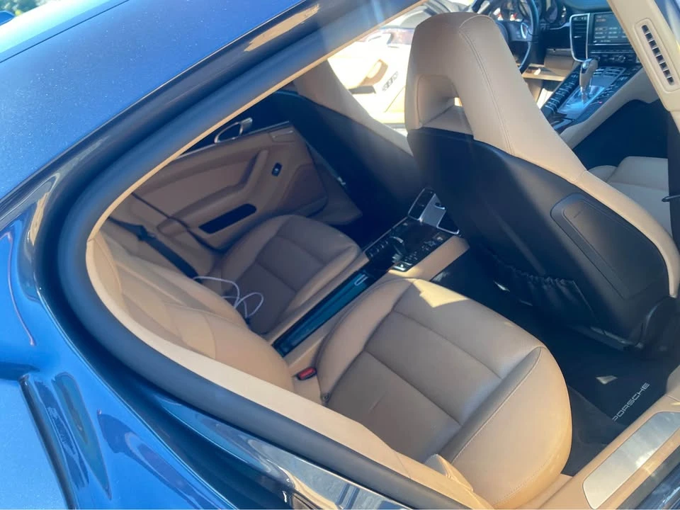 2015 Porsche 970 Panamera - Image 11 of 19