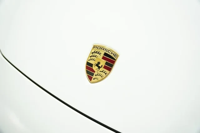 2015 Porsche 970 Panamera - Image 11 of 19