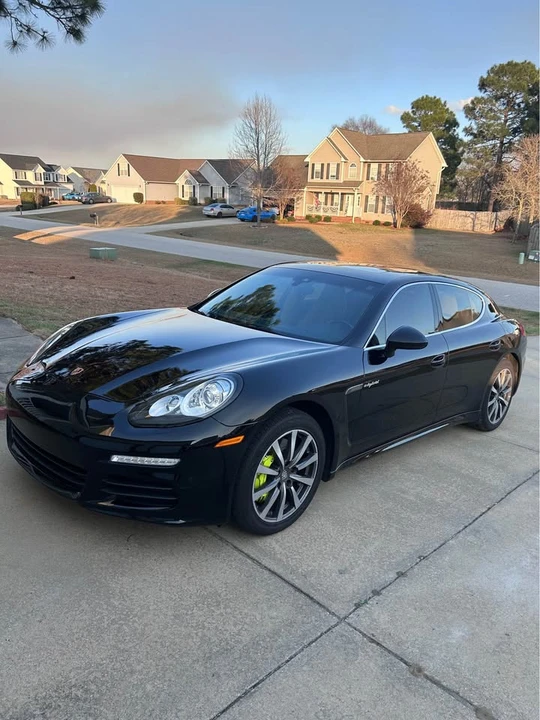 2015 Porsche 970 Panamera - Image 2 of 9