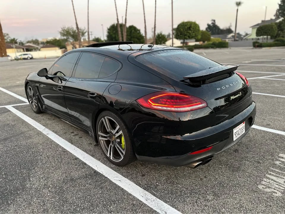 2015 Porsche 970 Panamera - Image 5 of 15