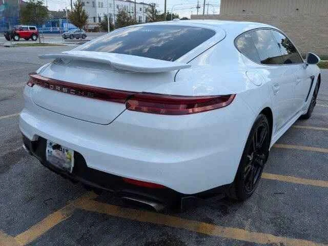 2015 Porsche 970 Panamera - Image 3 of 14