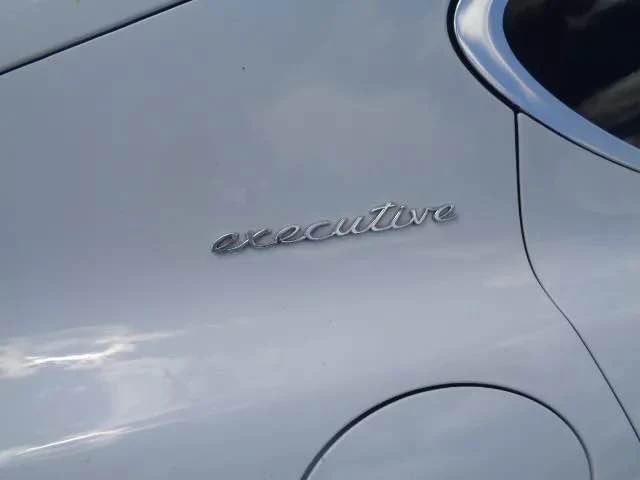 2015 Porsche 970 Panamera - Image 7 of 16